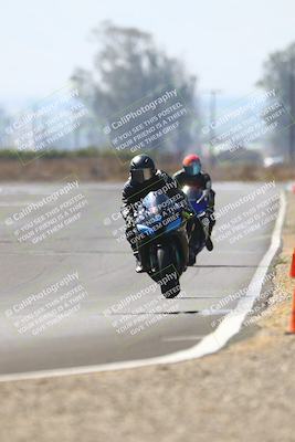 media/Sep-20-2025-TrackDaz (Sat) [[27f0cde673]]/B Group/220pm (Turn 9)/